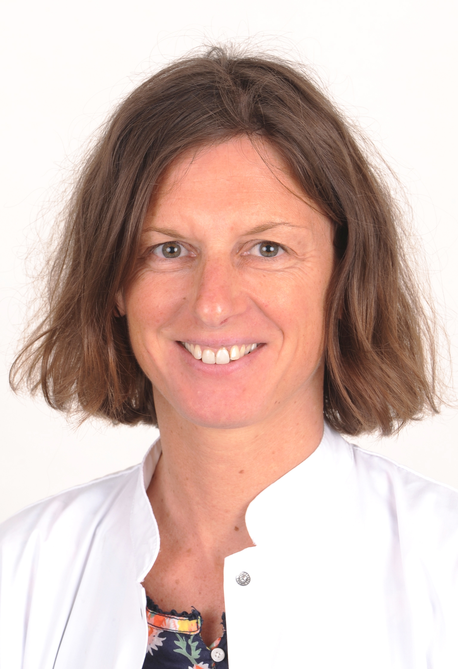 Pepels, mevrouw dr. M.J.A.E.